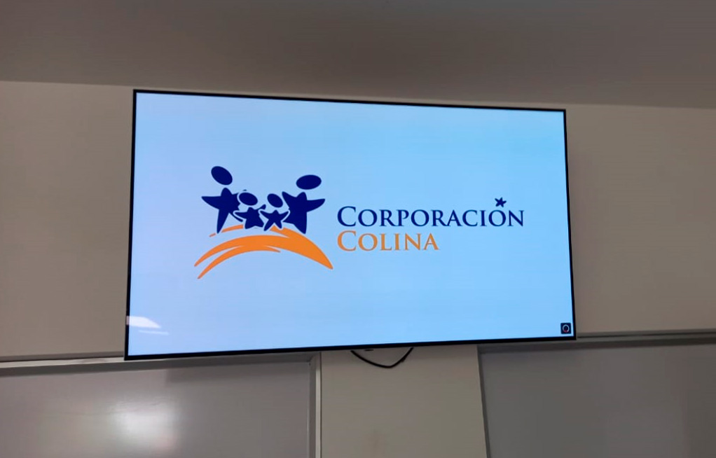 Cartelería Digital / Digital Signage - Centros de Salud - Municipalidad de Colina